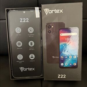 Z22 Black Smartphone
